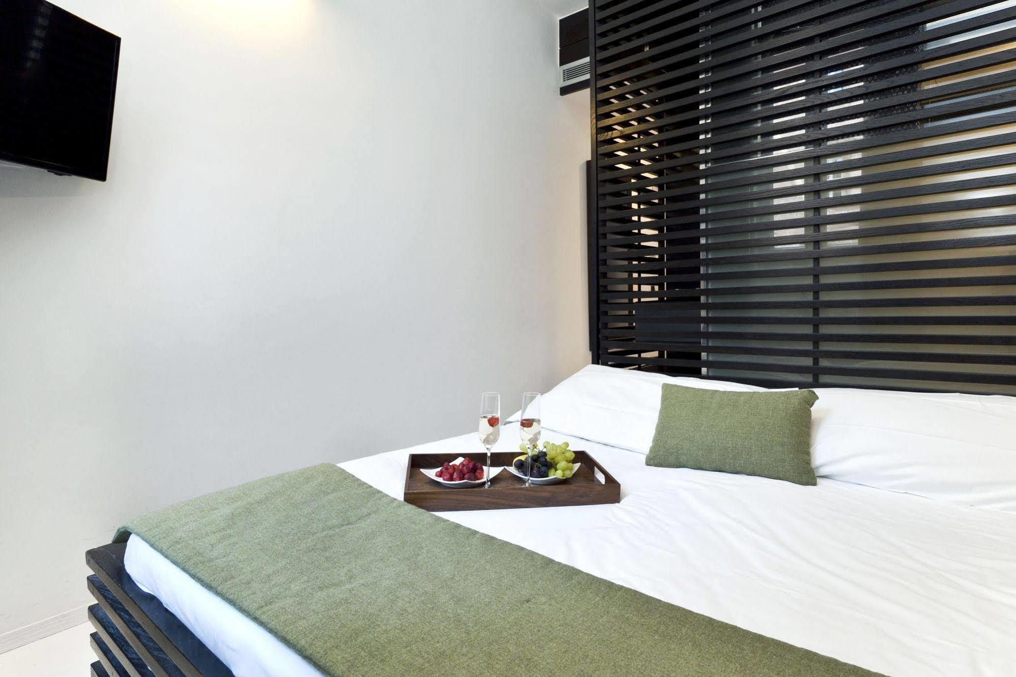 Navona Suites โรม ภายนอก รูปภาพ